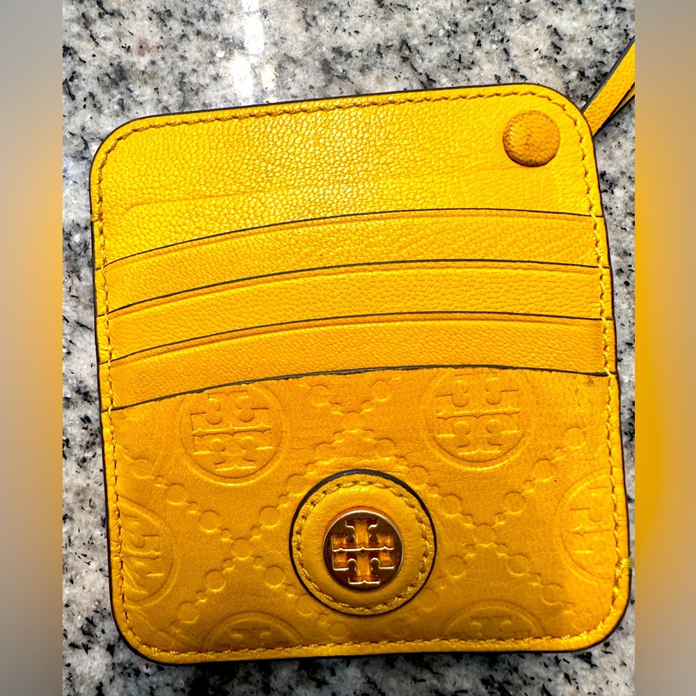T Monogram Leather Card Case Goldfinch (Yellow)
